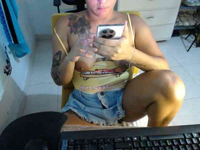 girlsex01 webcam