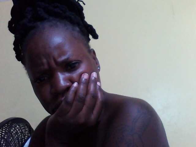 Princessmiles's BongaCams show and profile