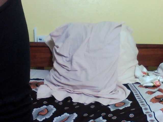 Princessmiles's BongaCams show and profile