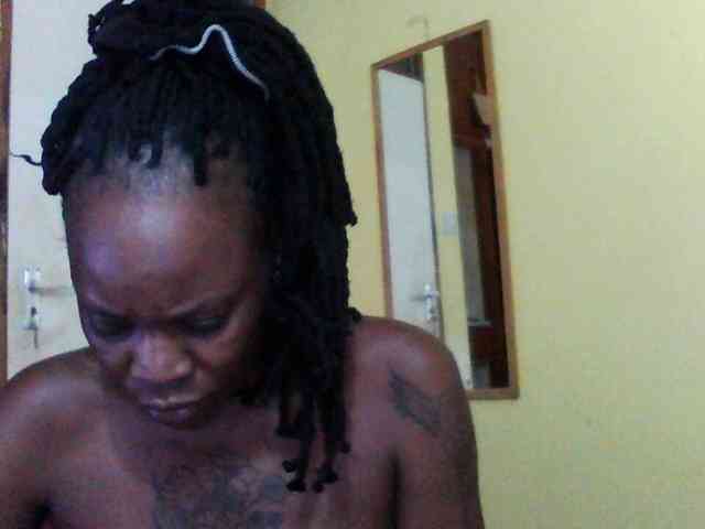 Princessmiles webcam