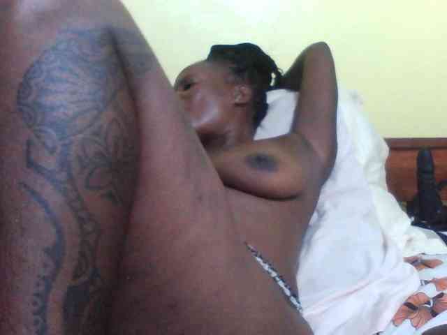 Princessmiles webcam