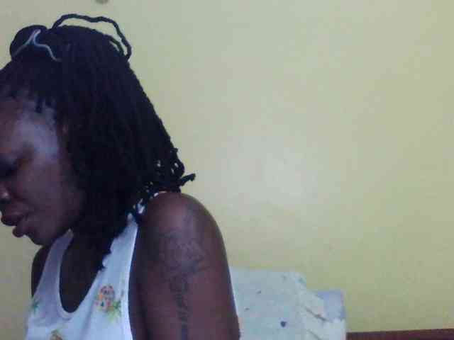 Princessmiles webcam