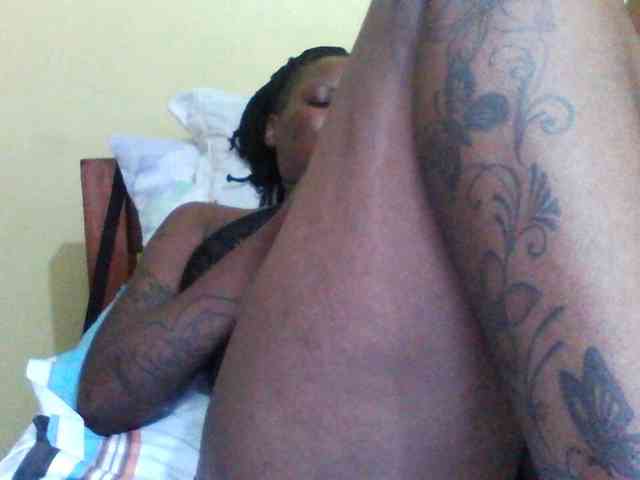 Princessmiles webcam