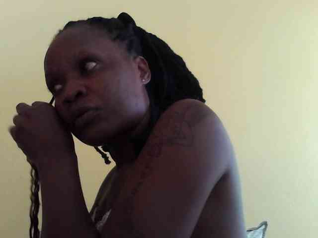 Princessmiles webcam