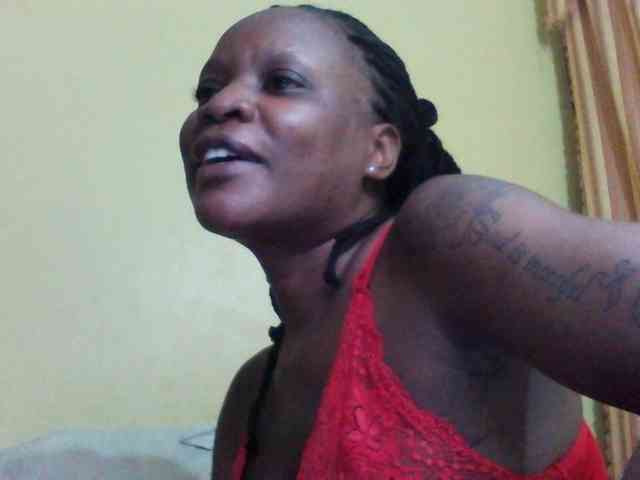 Princessmiles webcam