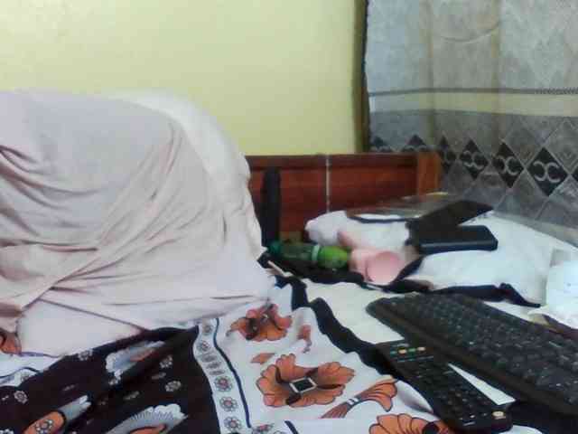 Princessmiles webcam