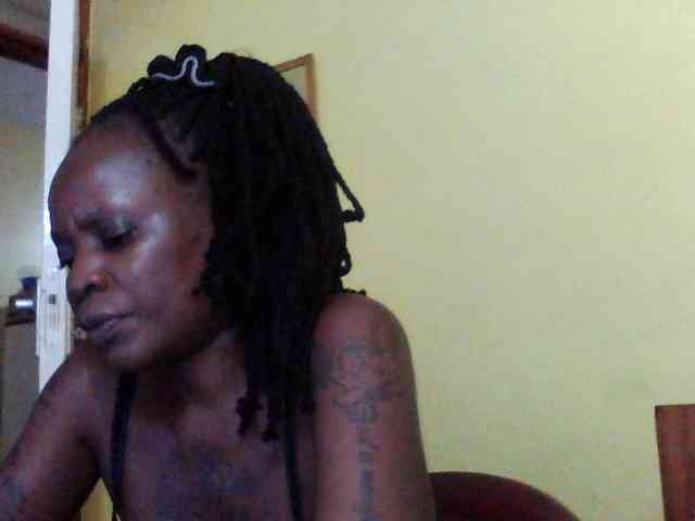 Princessmiles webcam