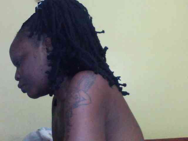 Princessmiles webcam