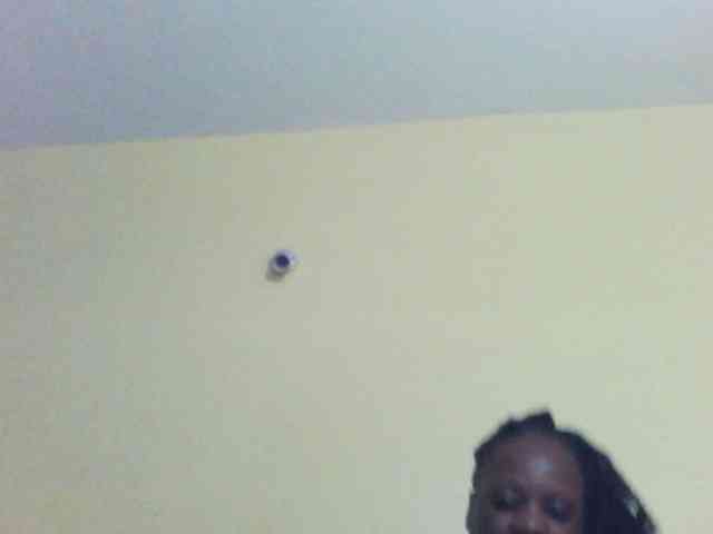 Princessmiles webcam