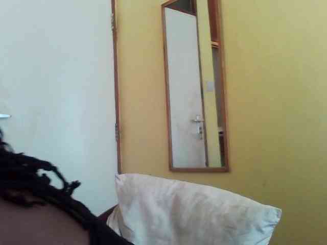 Princessmiles webcam