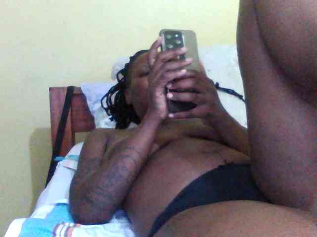 Princessmiles webcam