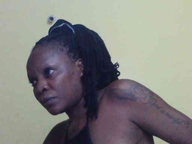 Princessmiles webcam