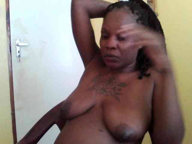 Princessmiles webcam