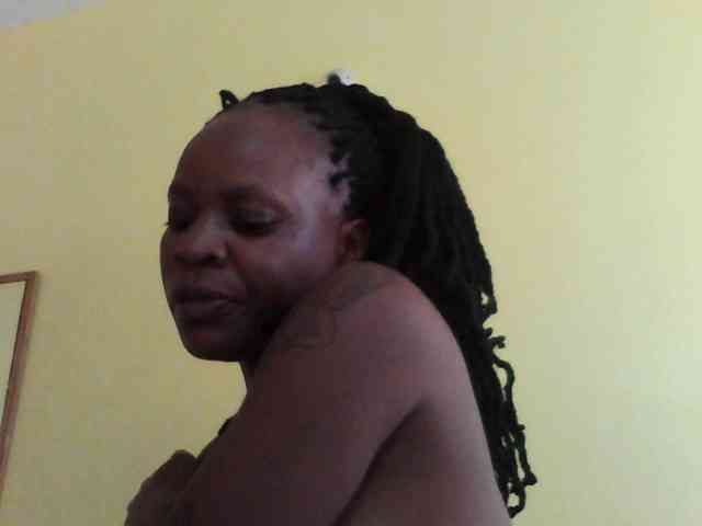 Princessmiles webcam