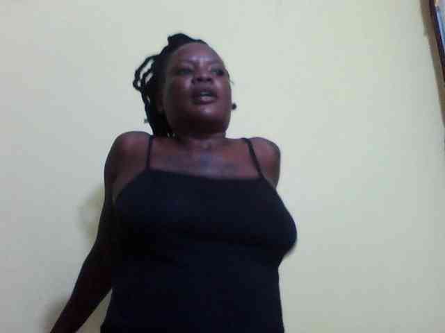 Princessmiles webcam