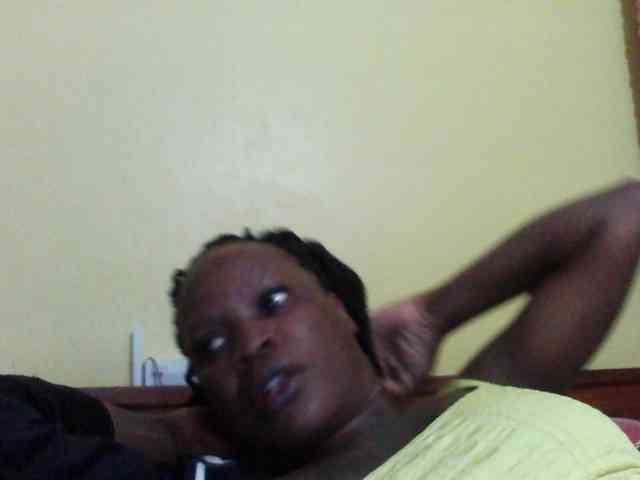 Princessmiles webcam
