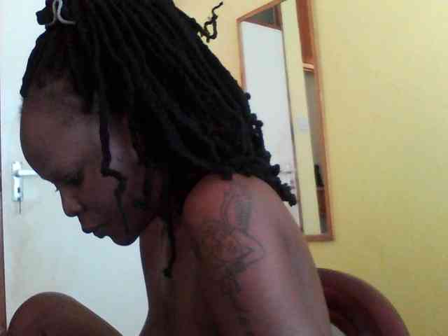 Princessmiles webcam