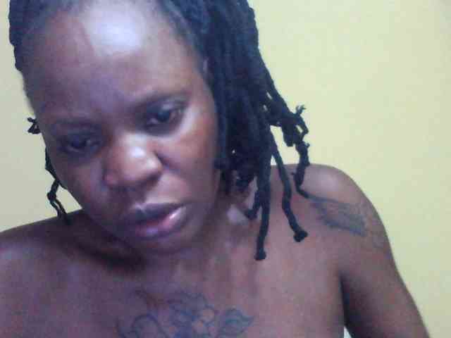 Princessmiles webcam