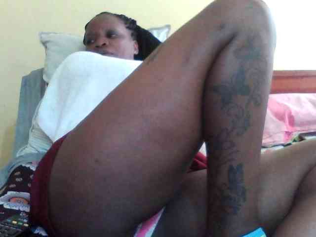 Princessmiles webcam