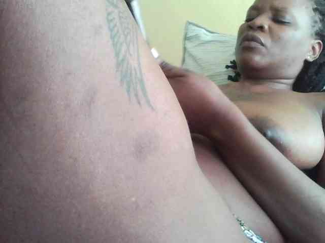 Princessmiles webcam
