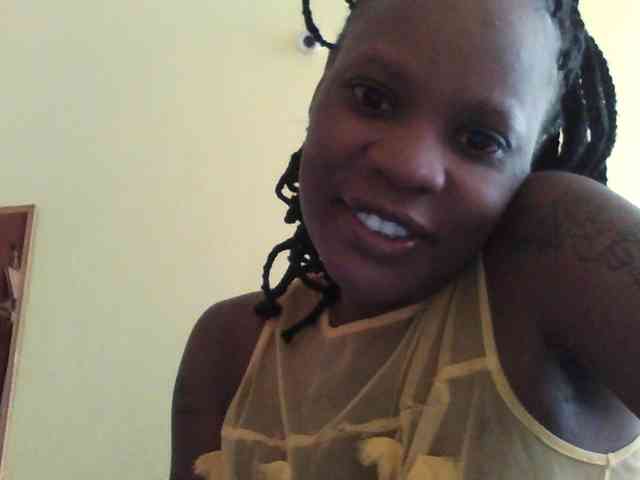 Princessmiles webcam