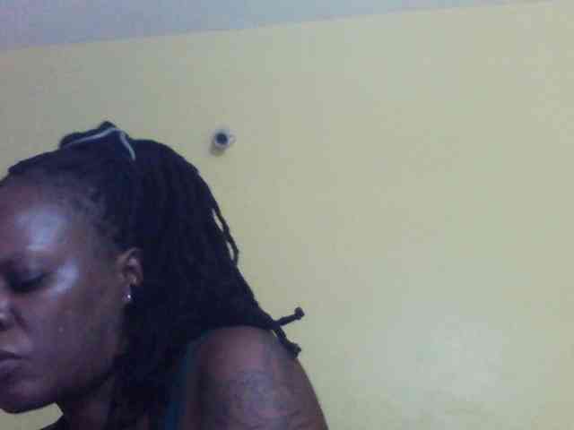 Princessmiles webcam