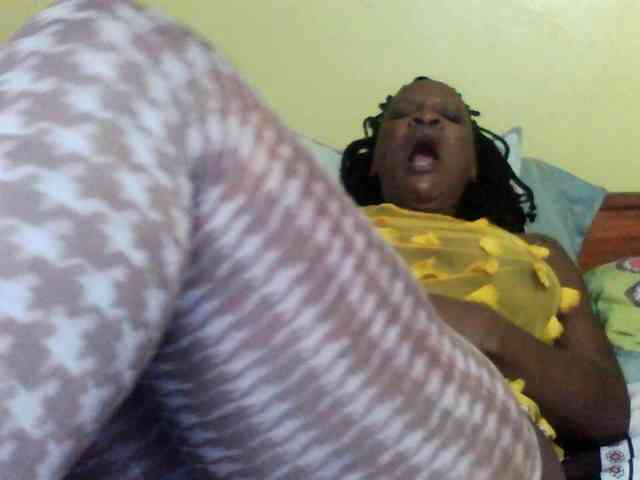 Princessmiles webcam