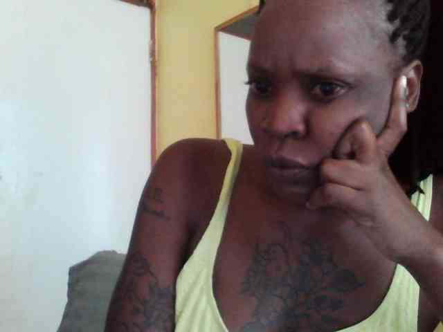 Princessmiles webcam