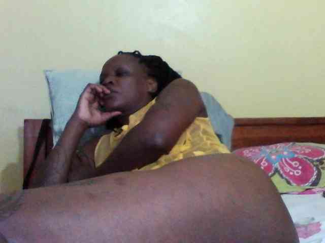 Princessmiles webcam