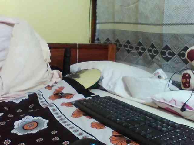 Princessmiles webcam