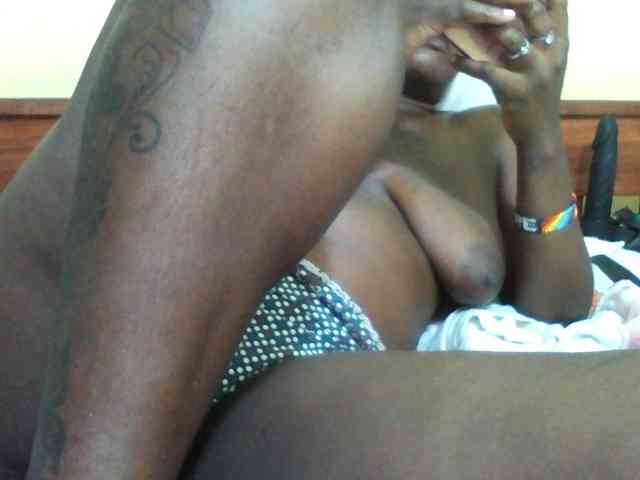 Princessmiles webcam