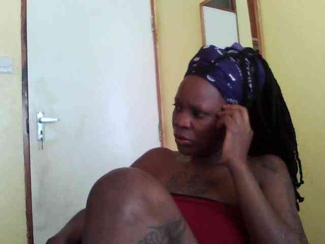 Princessmiles webcam