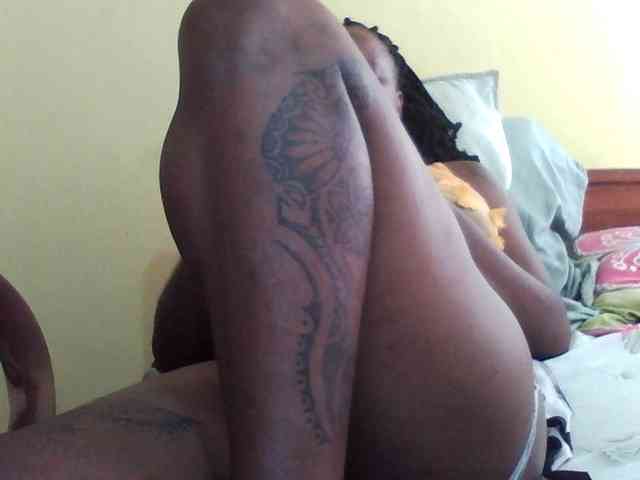 Princessmiles webcam