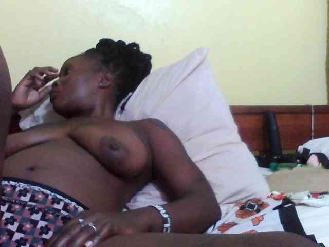 Princessmiles webcam