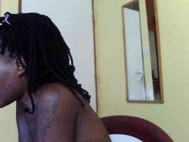 Princessmiles webcam