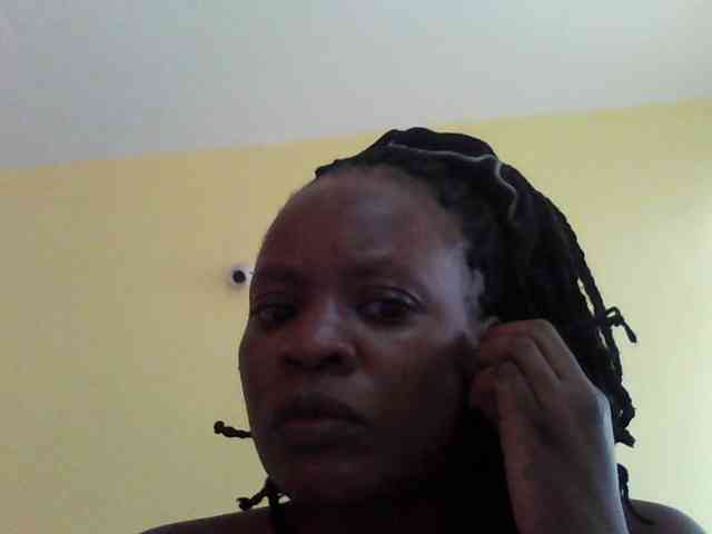 Princessmiles webcam