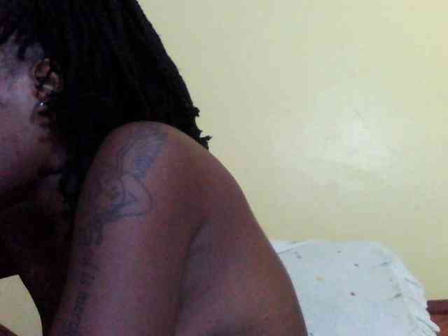 Princessmiles webcam