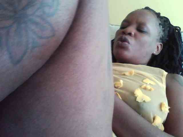 Princessmiles webcam