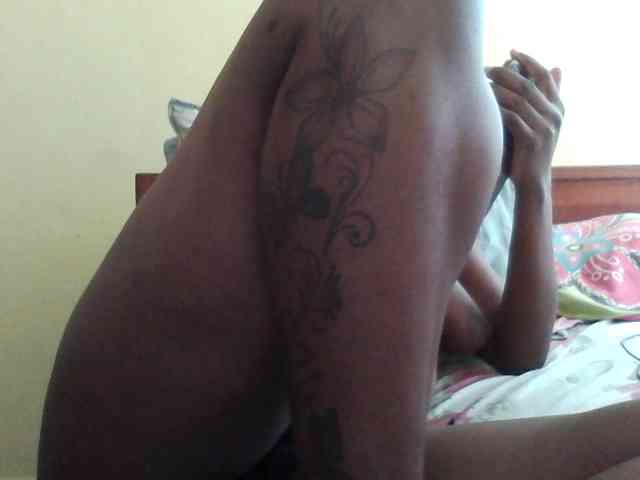 Princessmiles webcam