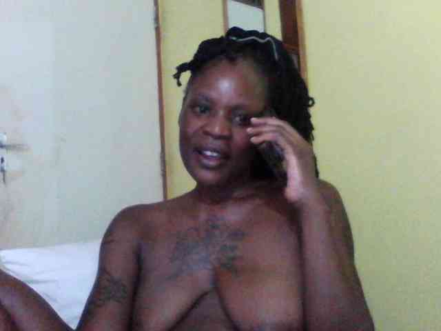 Princessmiles webcam