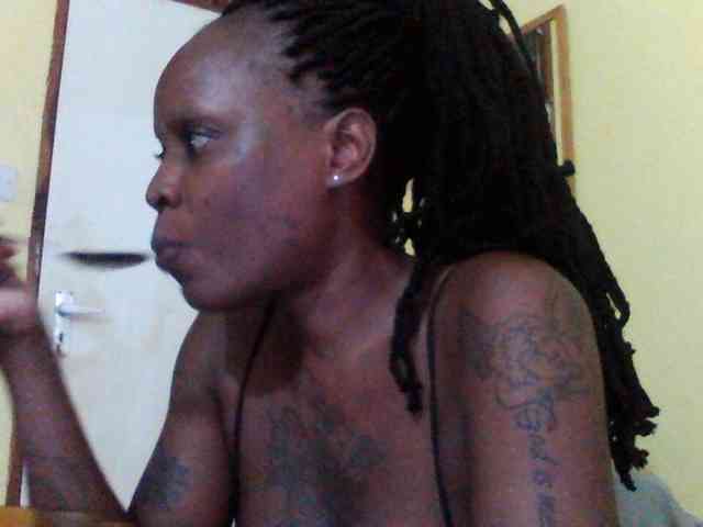 Princessmiles webcam