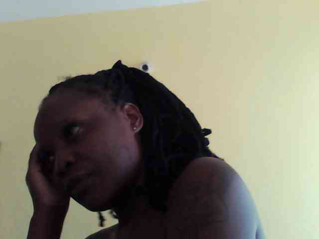 Princessmiles webcam