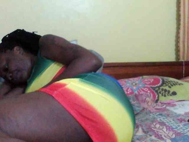 Princessmiles webcam