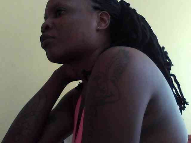 Princessmiles webcam