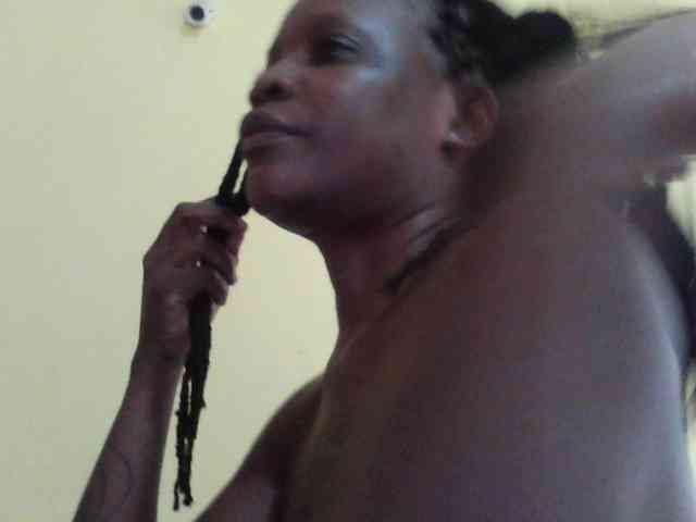 Princessmiles webcam