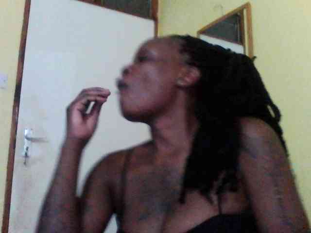 Princessmiles webcam