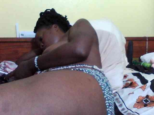 Princessmiles webcam