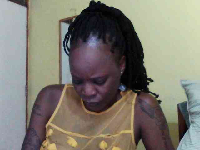 Princessmiles webcam