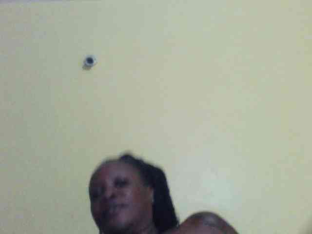 Princessmiles webcam