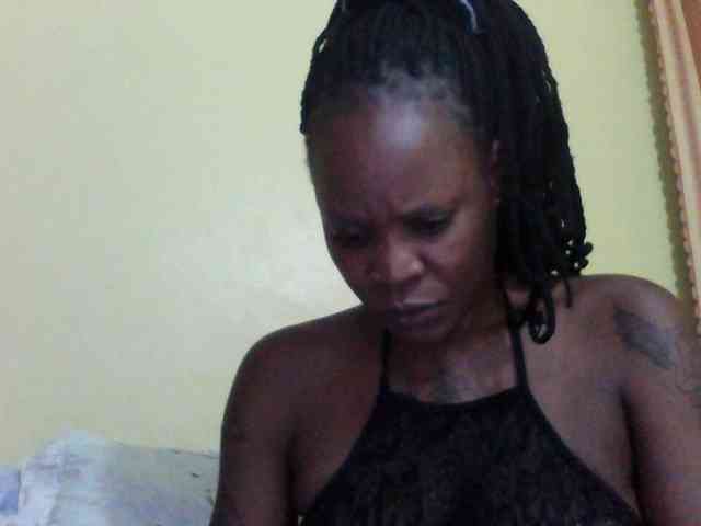 Princessmiles webcam